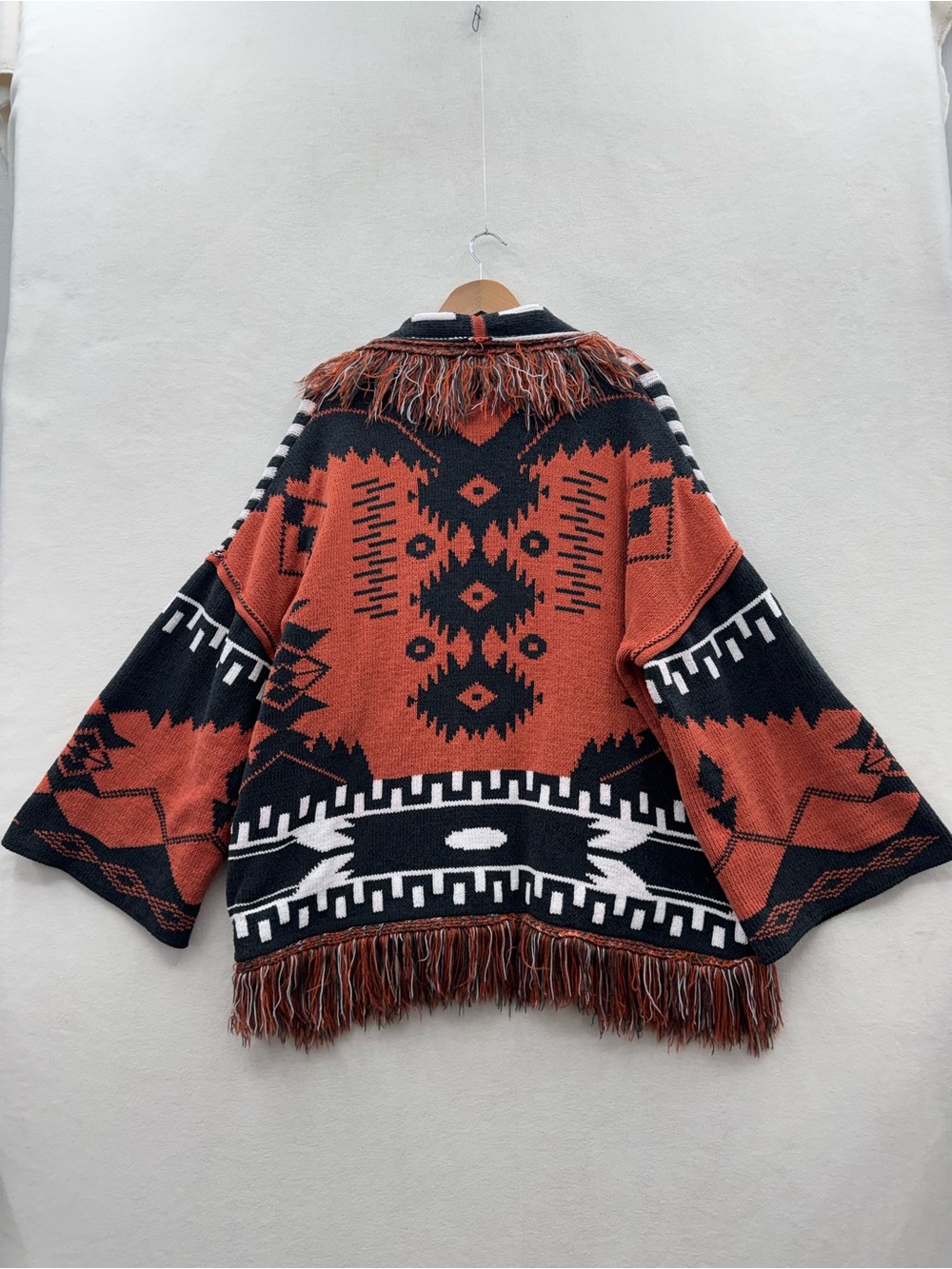 POL Women’s Medium Chaneal Multicolor Knit Cardigan Sweater Aztec Print Fringe - Picture 2 of 7
